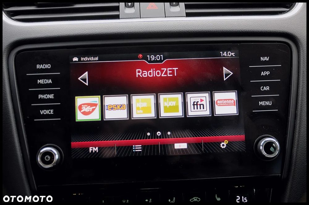 Skoda Octavia 2.0 TDI 4x4 DSG RS - 37