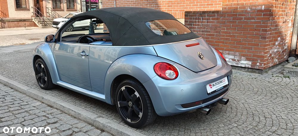 Volkswagen New Beetle 1.9 TDI DPF Freestyle - 26