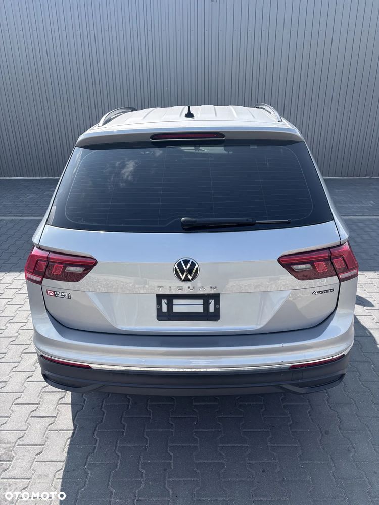 Volkswagen Tiguan - 5
