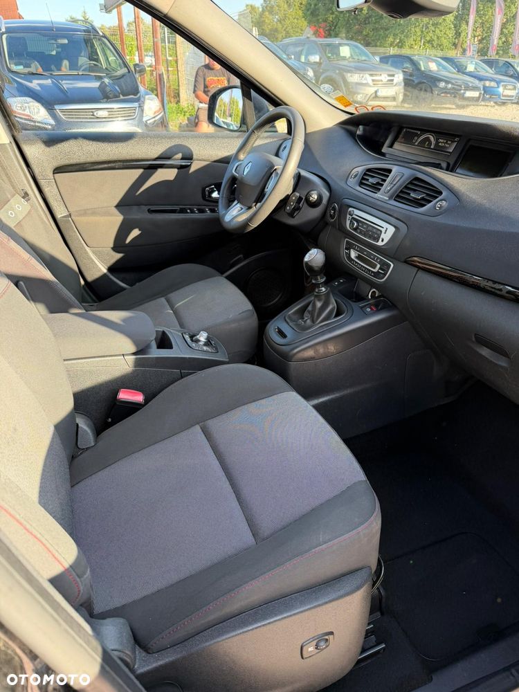 Renault Grand Scenic - 6