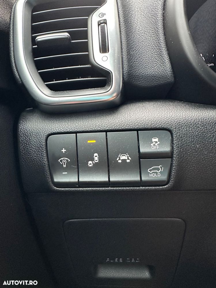 Kia Sportage 2,0 CRDI AWD Aut. Platinum - 9