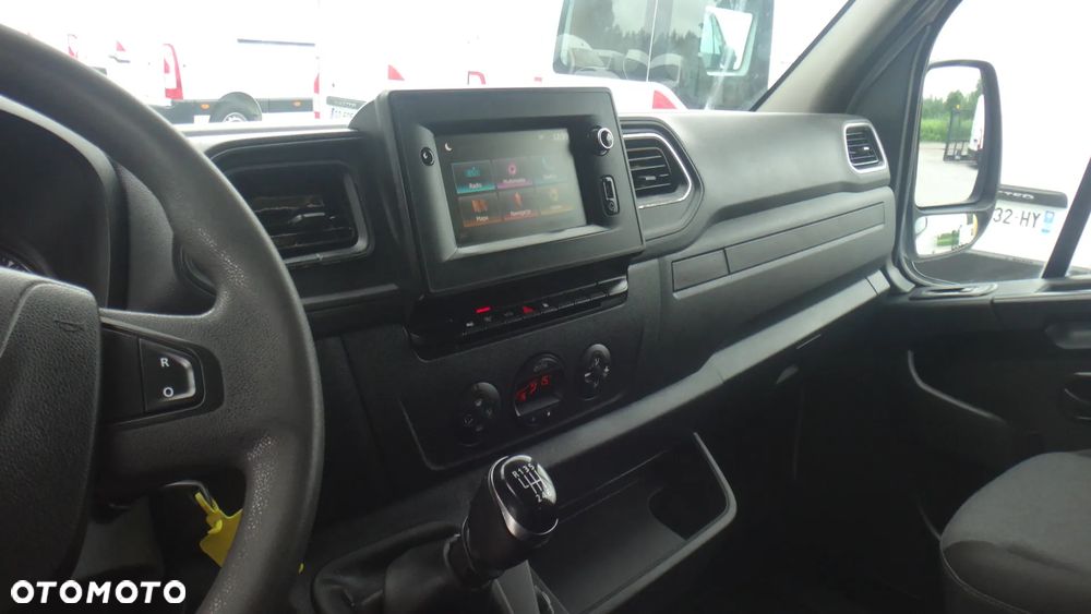 Renault Master - 9