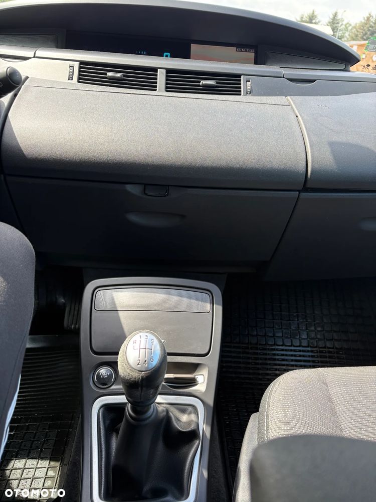 Renault Espace 2.0 dCi FAP Expression - 17