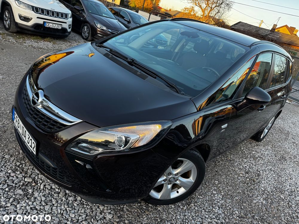 Opel Zafira ver-1-4-t-elite - 21