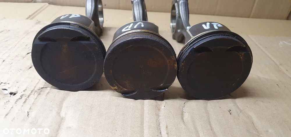 Tłok korbowód VW UP 1.0 CHY - 7