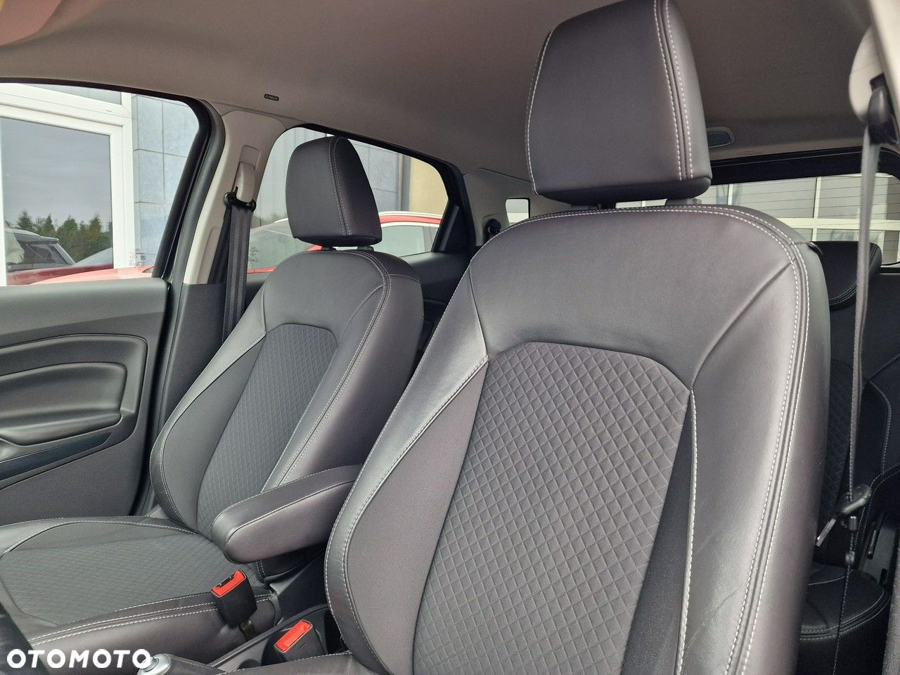 Ford EcoSport 1.0 EcoBoost TITANIUM - 21