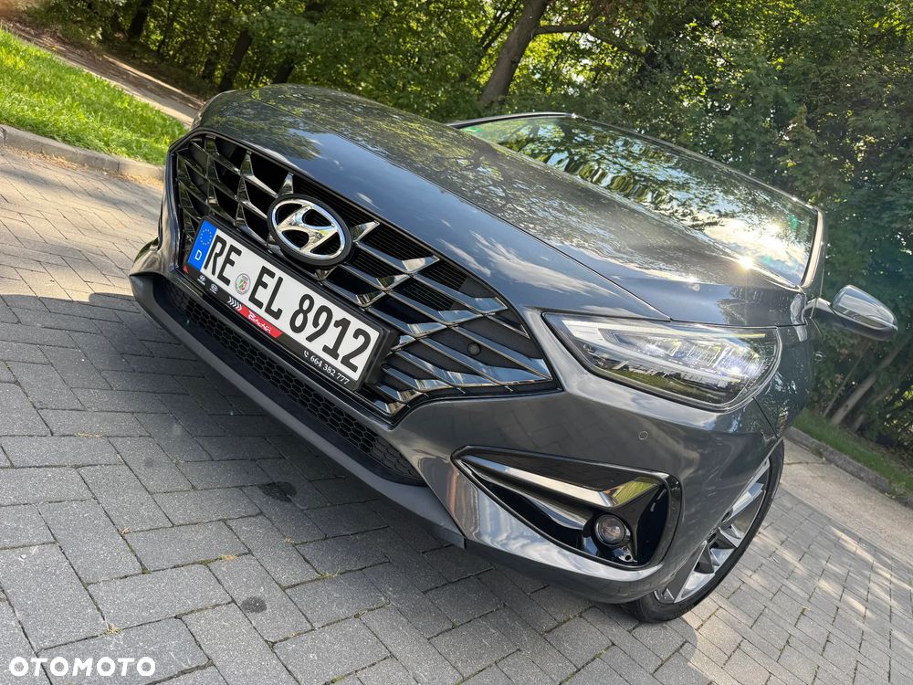 Hyundai i30 1.5 T-GDI 48V-Hybrid DCT Prime - 19