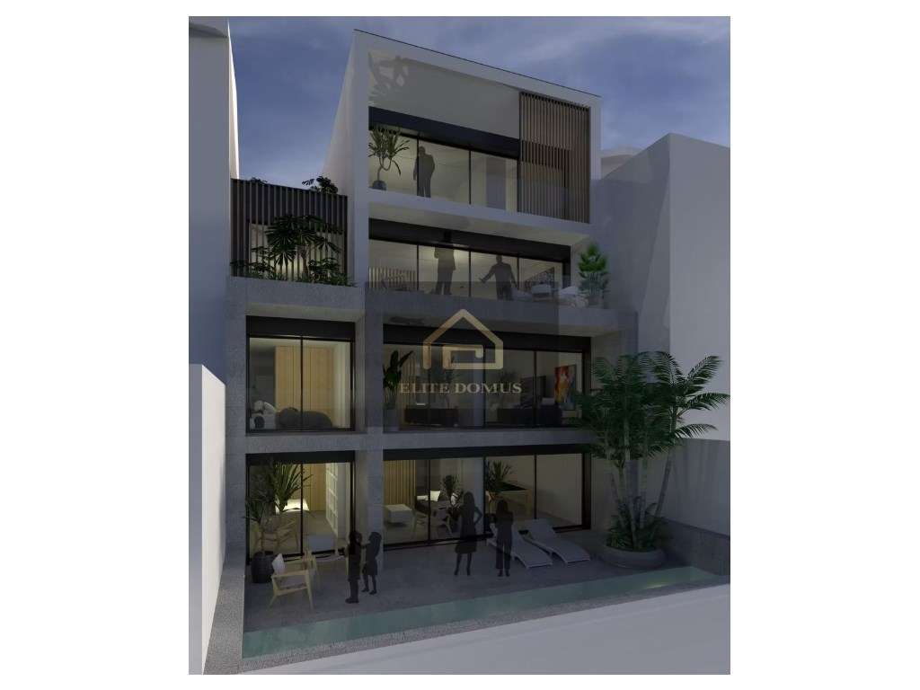 Magnifica moradia T5 Mealhada, Loures! - Grande imagem: 2/26