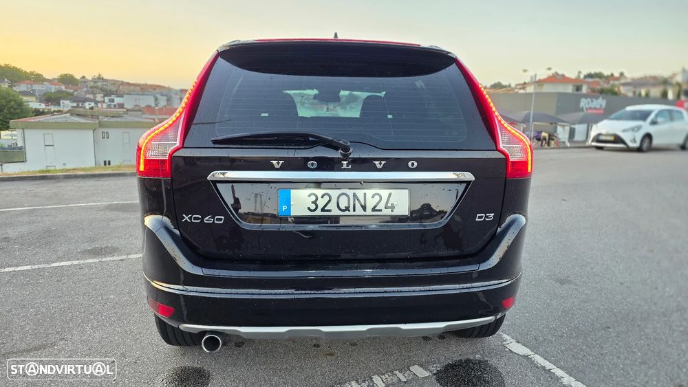 Volvo XC 60 2.0 D3 Momentum - 6