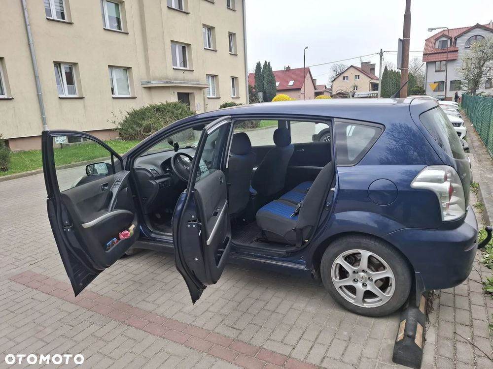 Toyota Corolla Verso 1.8 Luna - 6
