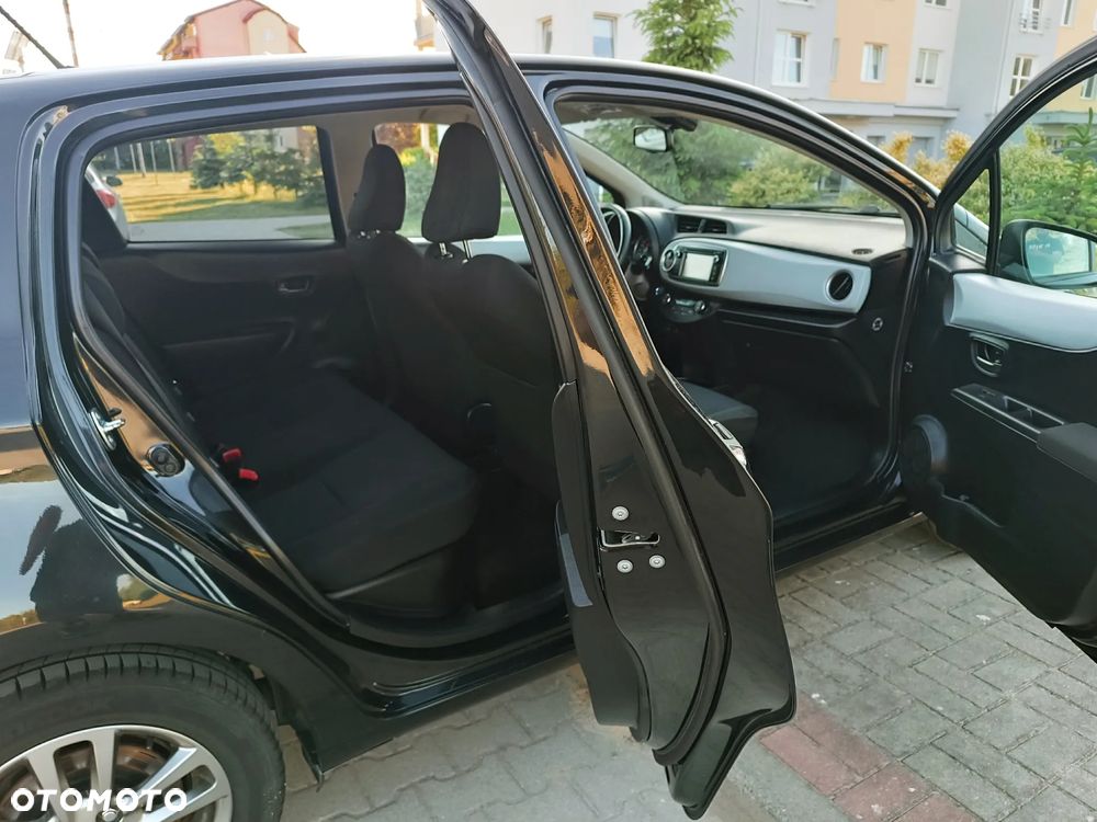 Toyota Yaris - 18