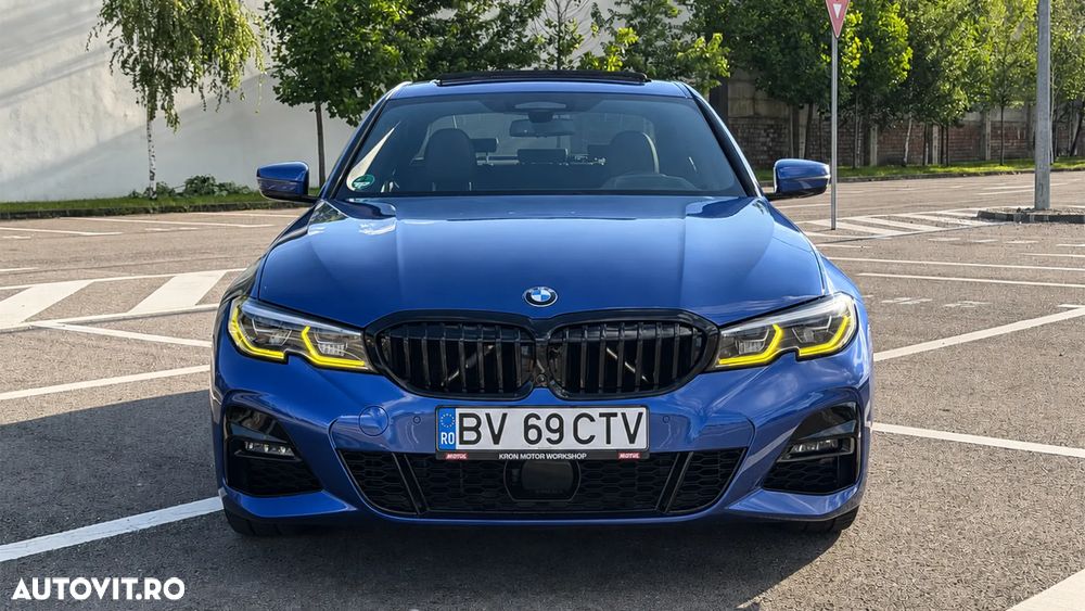 BMW Seria 3 330i AT - 1