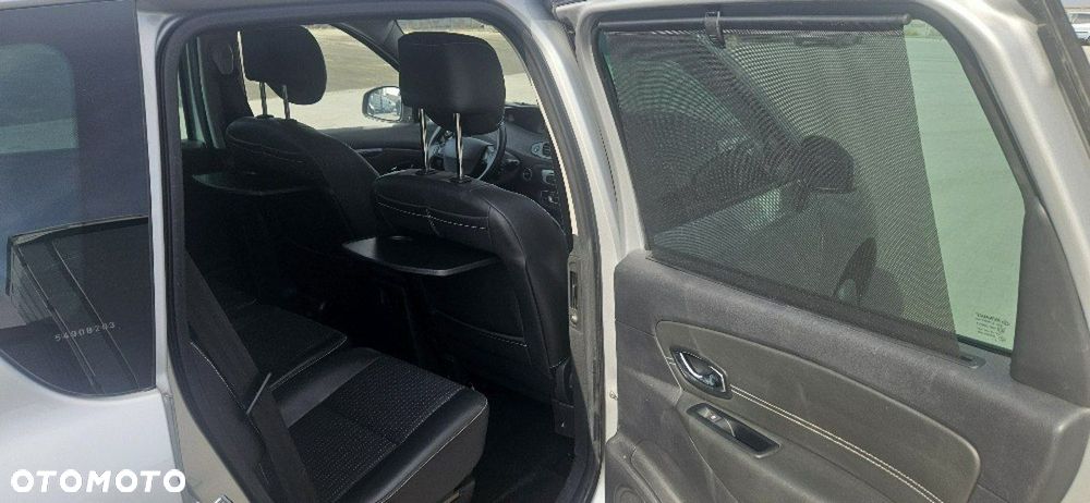 Renault Scenic - 22