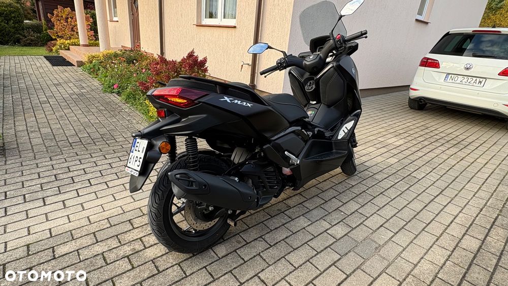 Yamaha X-max - 9