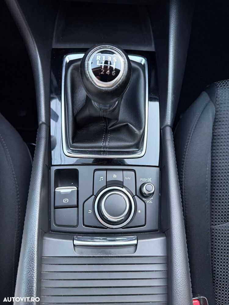 Mazda 3 SKYACTIV-G 120 Exclusive-Line - 33