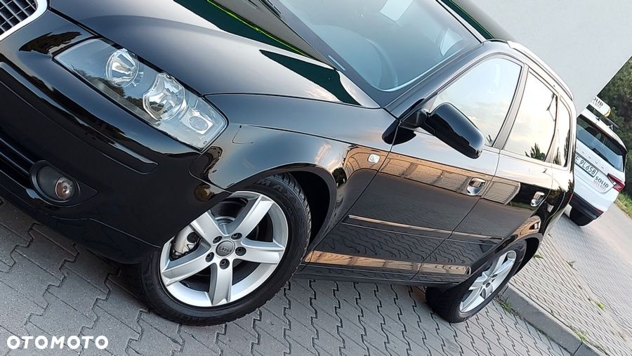 Audi A3 Sportback 2.0 TDI Ambiente - 24