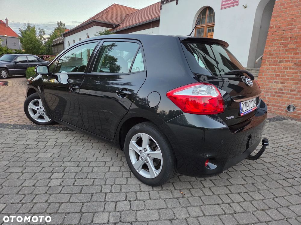 Toyota Auris - 8