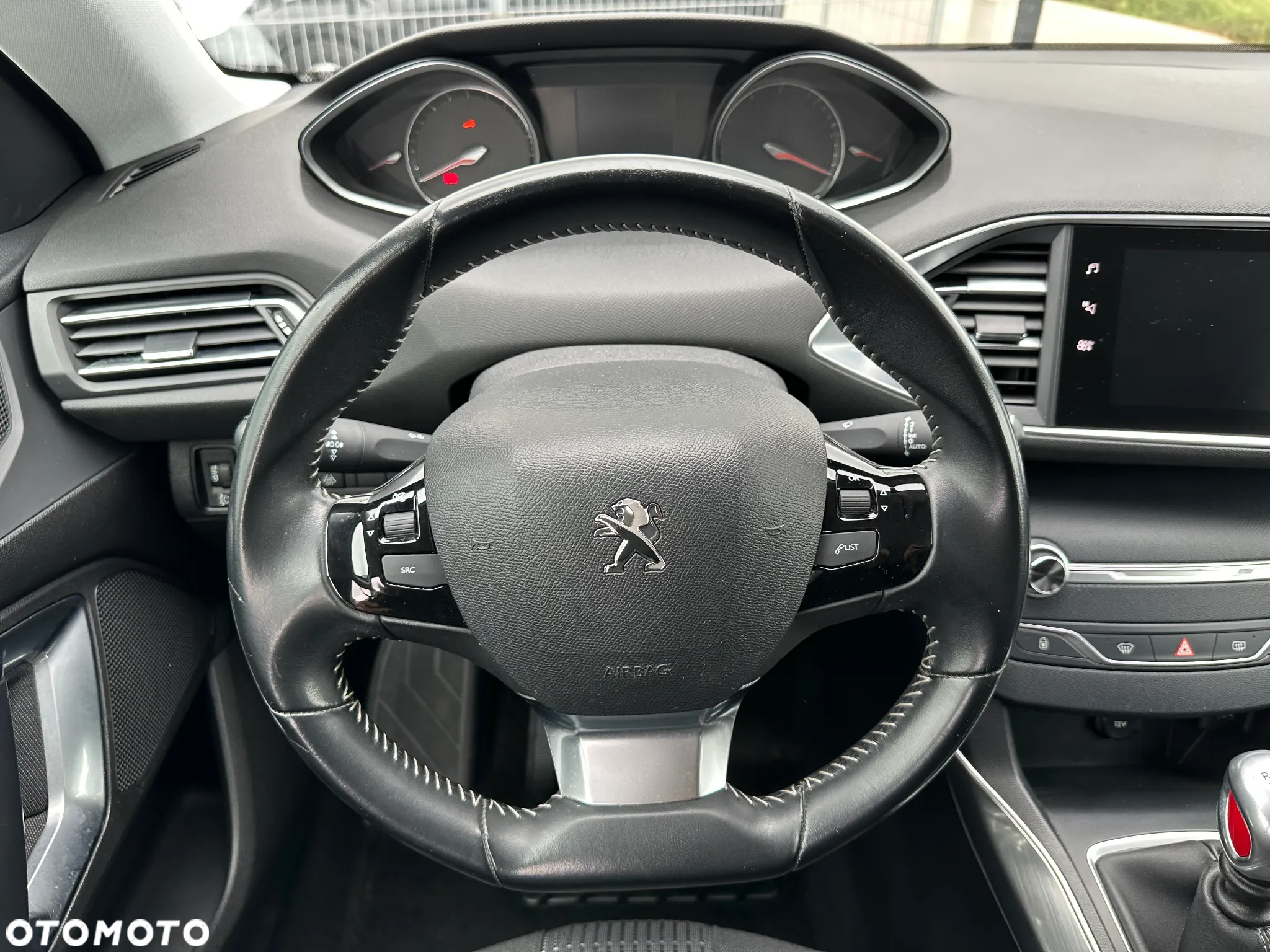 Peugeot 308 - 23