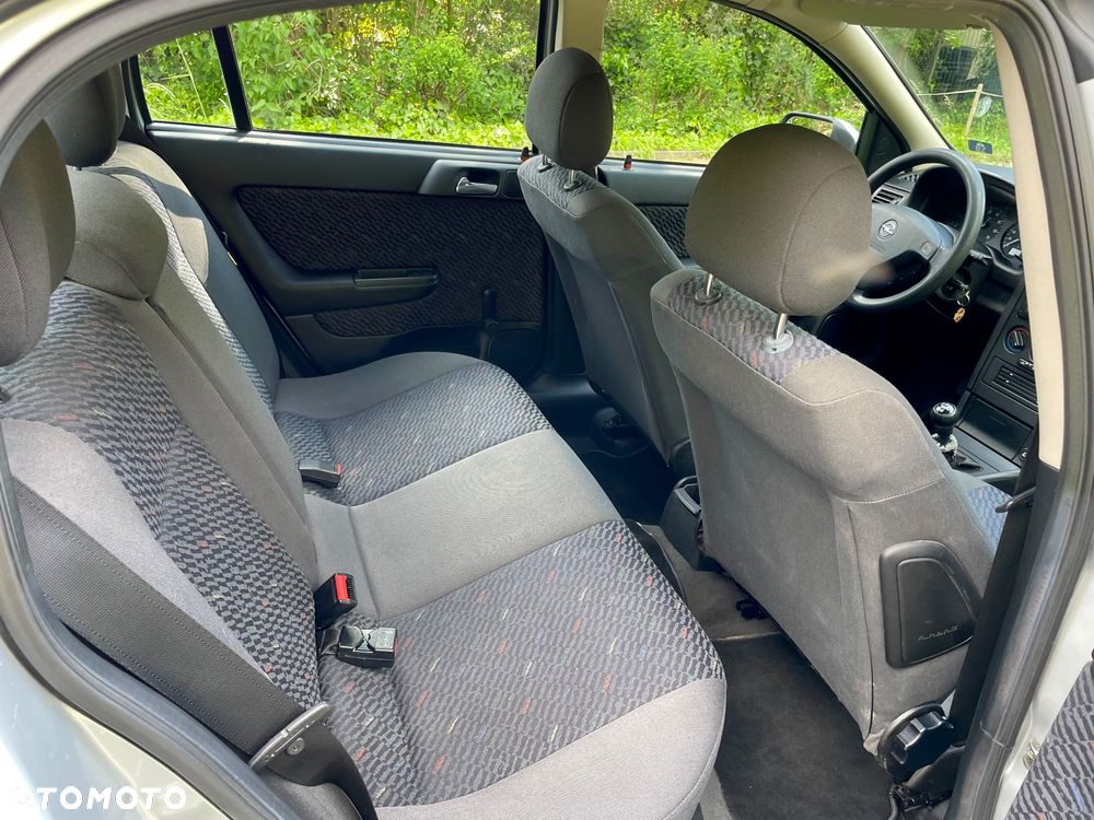 Opel Astra - 9