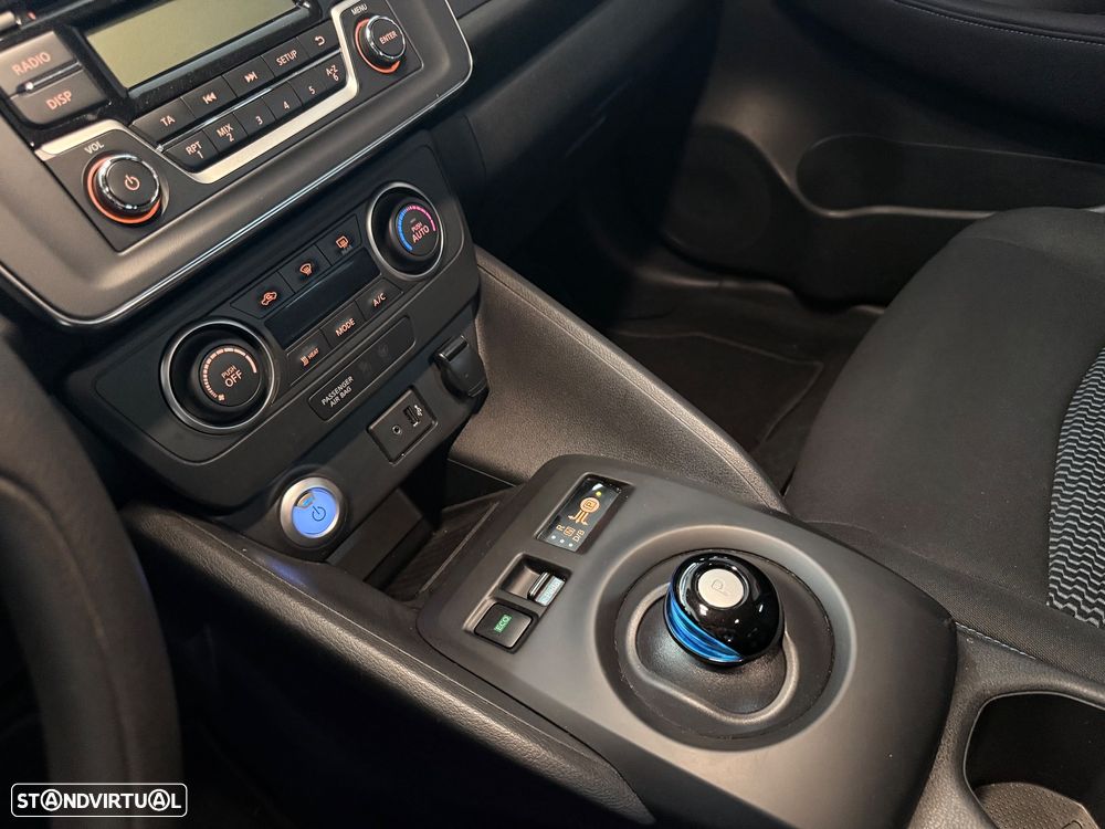 Nissan Leaf - 11