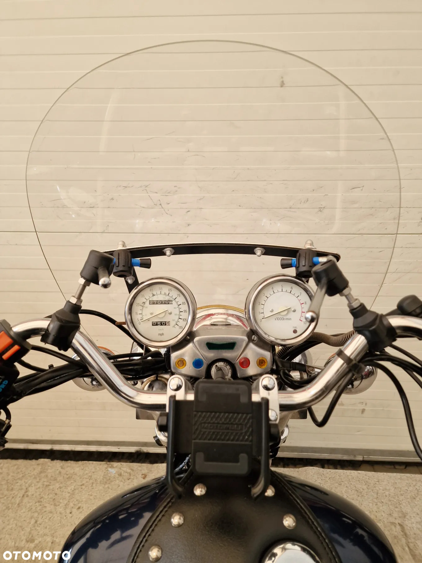 Yamaha Virago - 36
