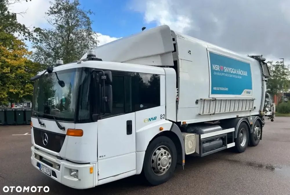 Mercedes-Benz Econic - 1