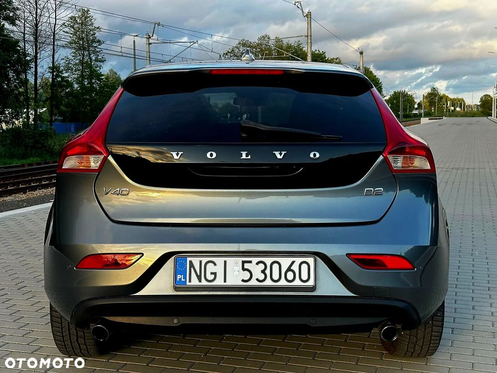 Volvo V40 D2 - 7
