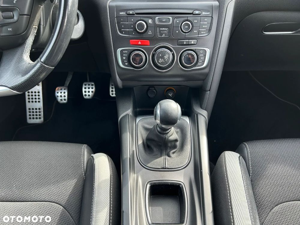 Citroën DS4 2.0 HDi SportChic - 12