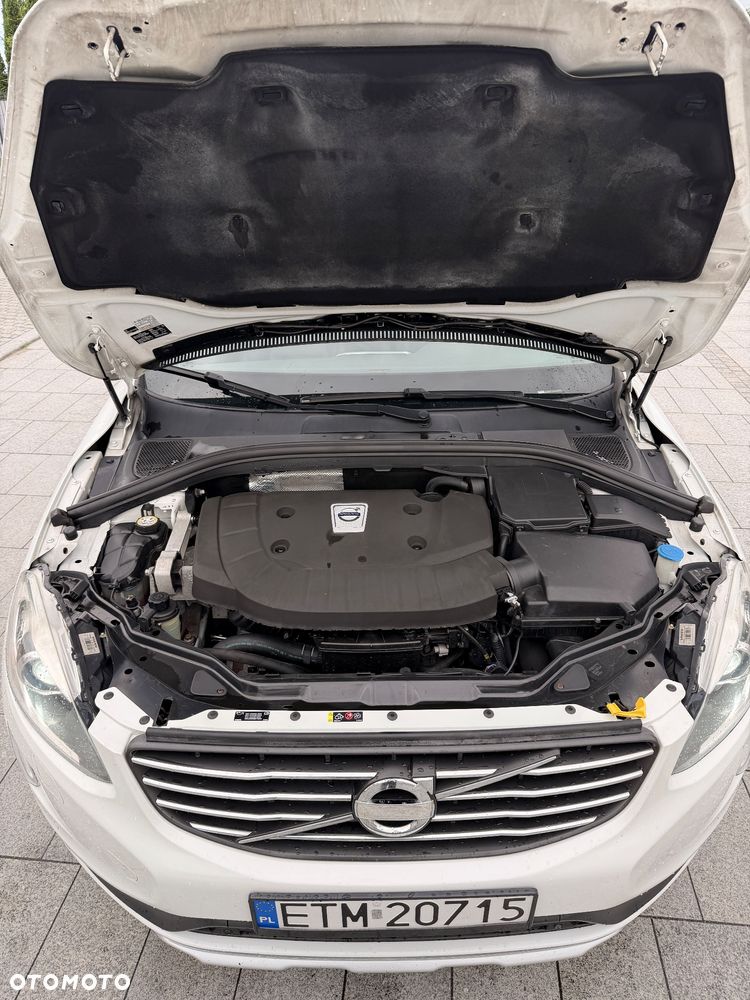 Volvo XC 60 D5 AWD Ocean Race - 34