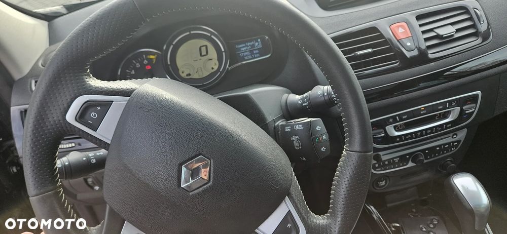 Renault Megane 2.0 140 CVT Bose Edition - 12