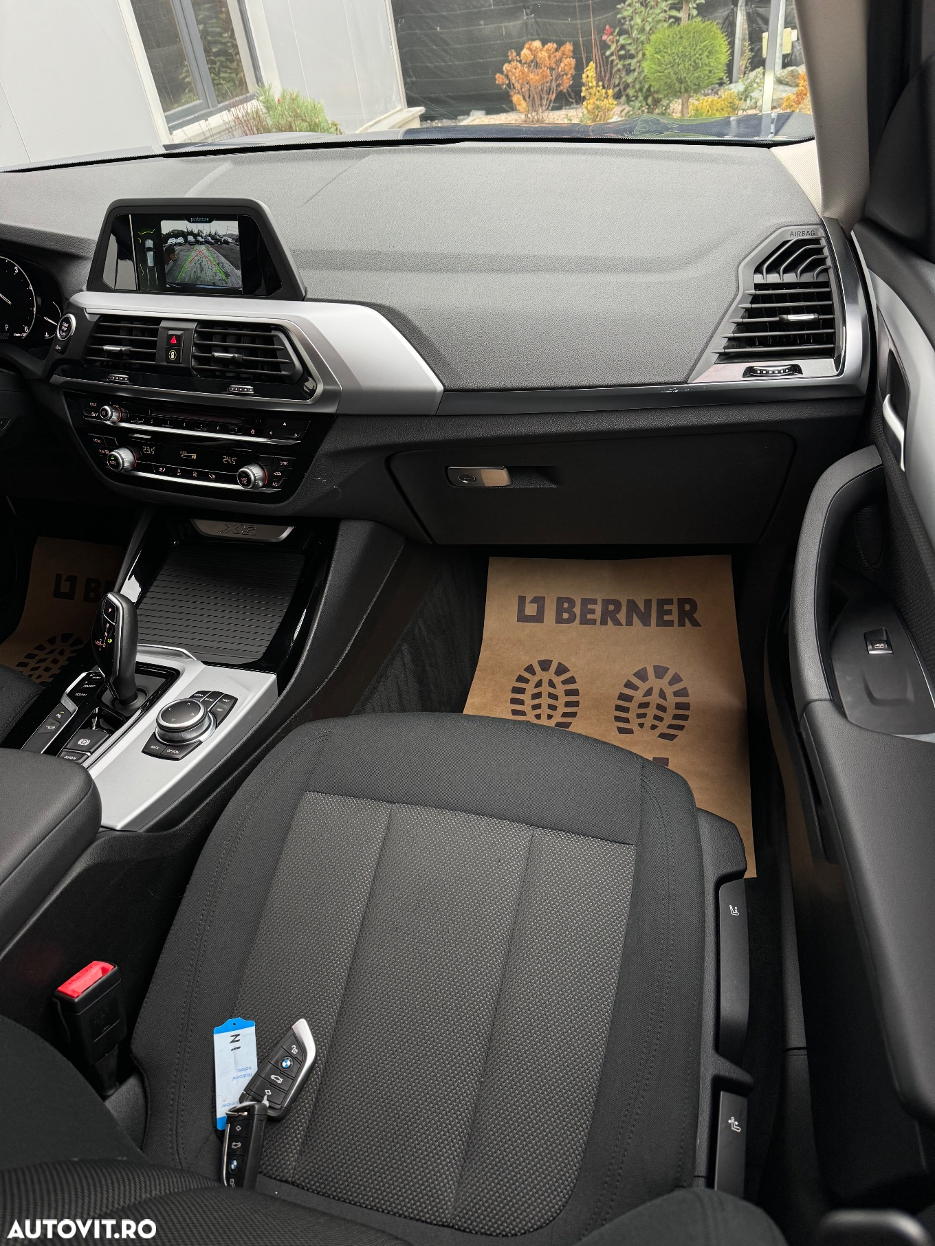 BMW X3 xDrive20d AT Advantage - 20