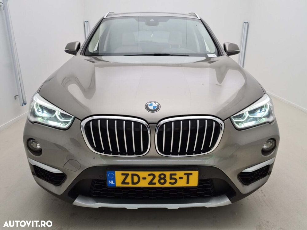 BMW X1 - 1