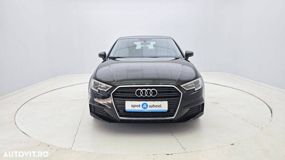 Audi A3 Sportback 1.6 TDI S tronic - 2