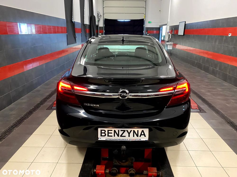 Opel Insignia 1.4 Turbo ecoFLEX Start/Stop Sport - 10