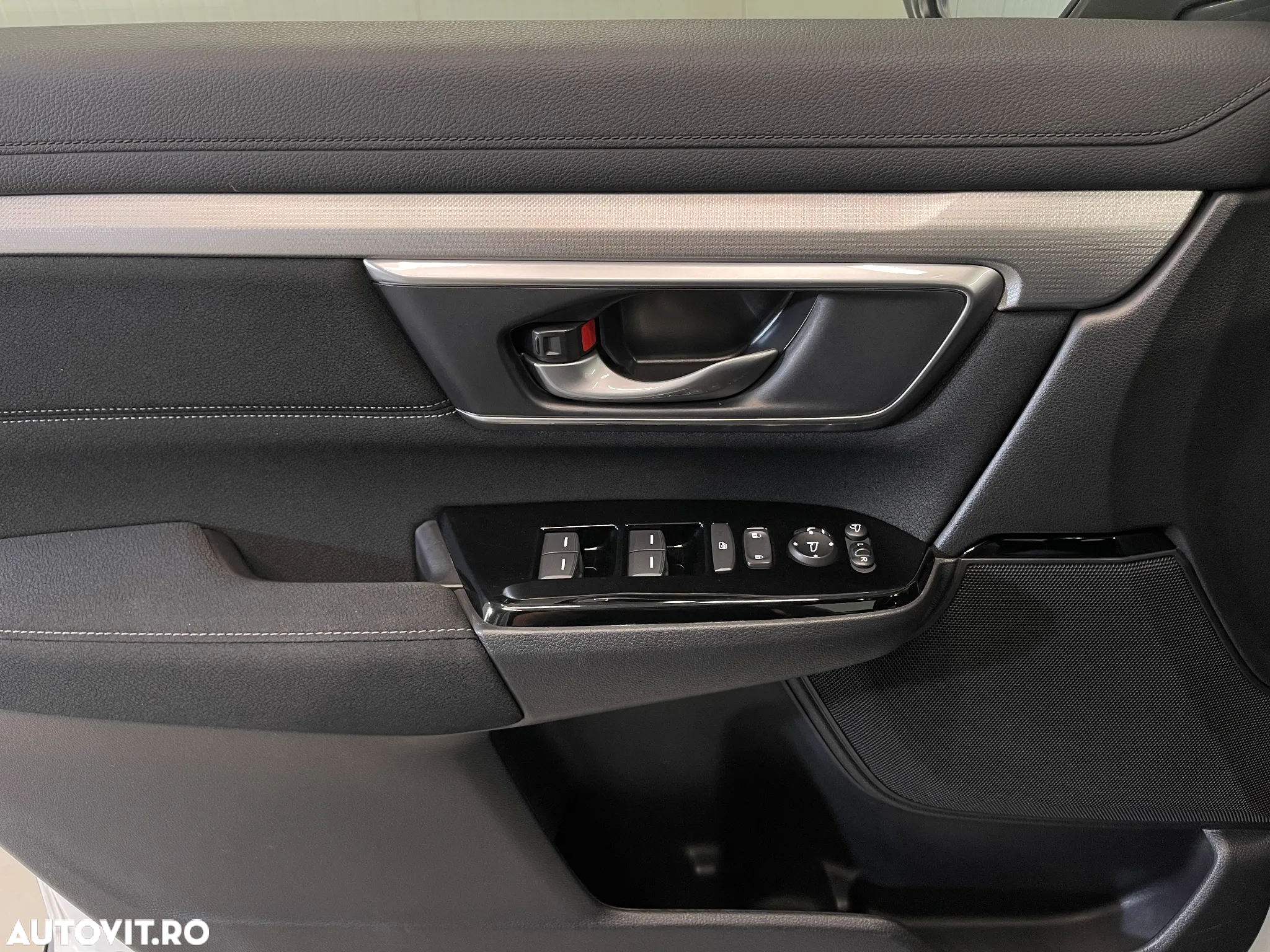 Honda CR-V 2.0 Hybrid i-MMD 2WD E-CVT Elegance - 26