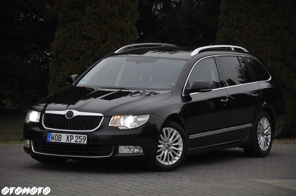 Skoda Superb 2.0 TDI DSG Exclusive - 1
