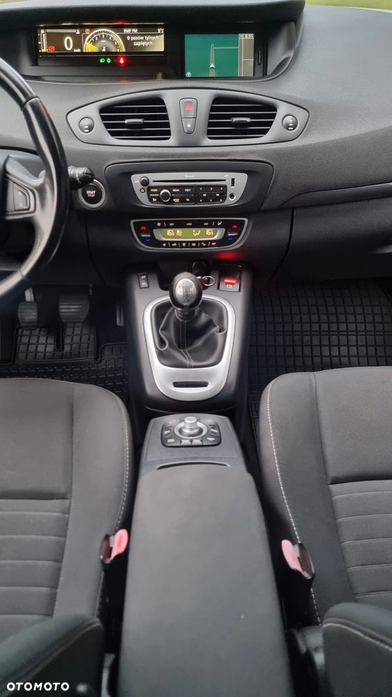 Renault Scenic 1.5 dCi Limited - 37