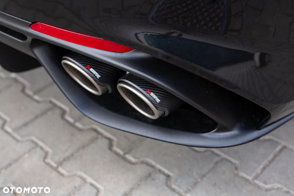 Alfa Romeo Giulia - 14