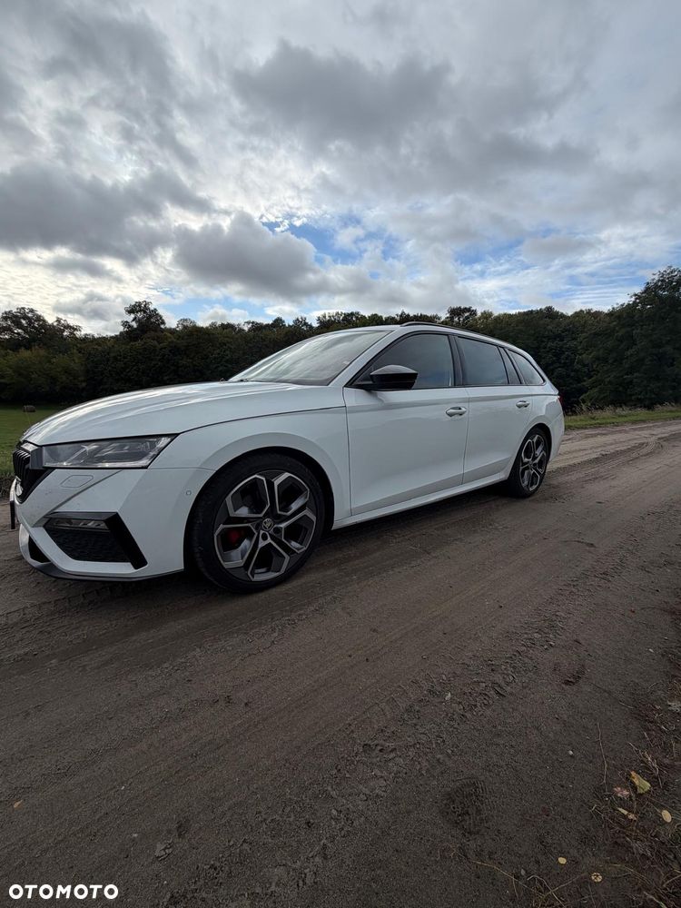 Skoda Octavia 2022 photo 3