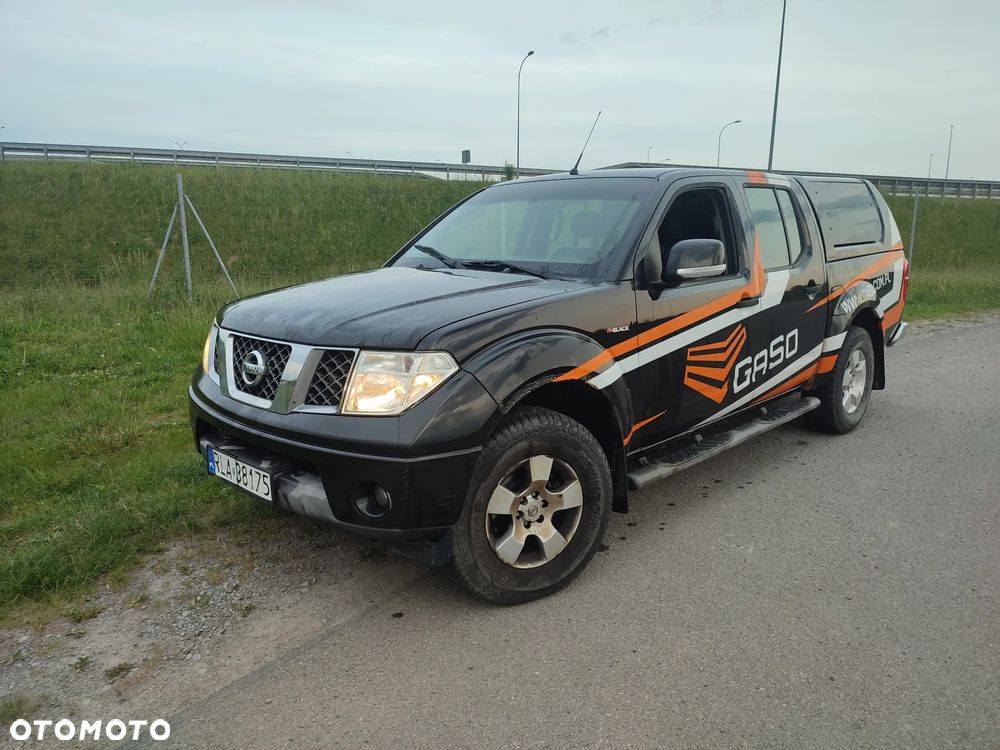 Nissan Navara 2.5 D Platinum - 1