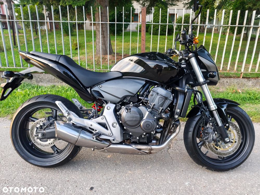 Honda CB - 12