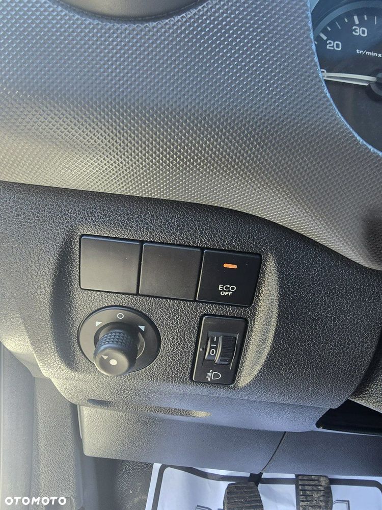 Peugeot Partner - 24