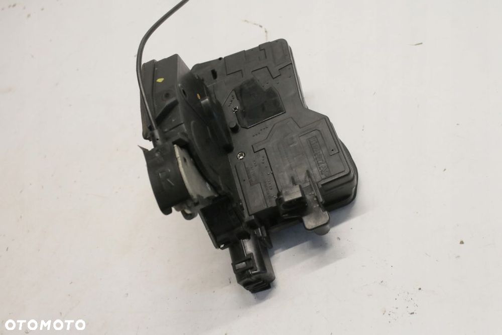 zamek drzwi prawy tył BMW E65 7202134 - 3