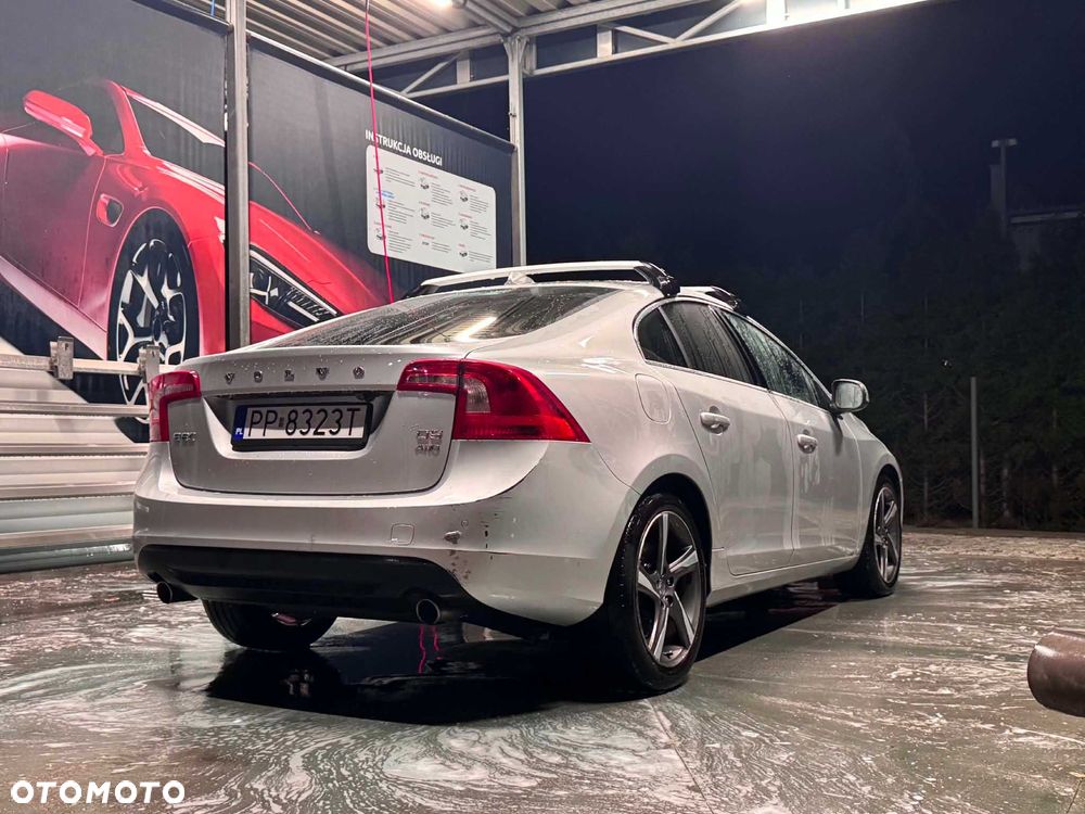 Volvo S60 - 4