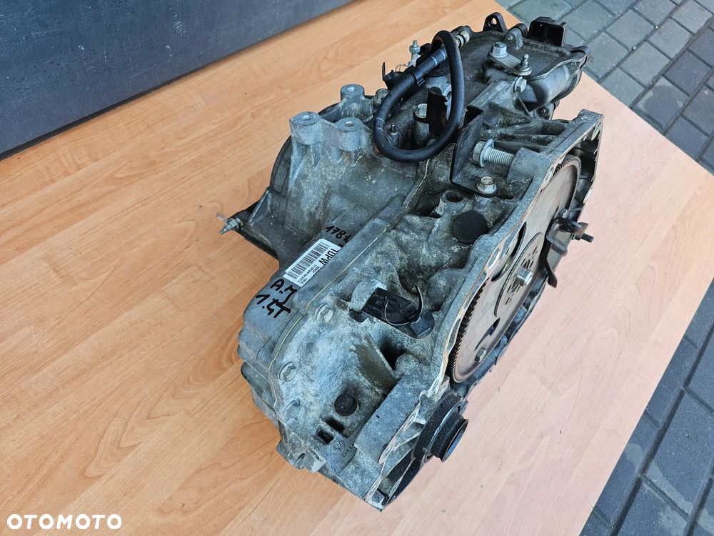 SKRZYNIA BIEGÓW AUTOMAT KONWERTER OPEL ASTRA J 1.4 TURBO 1DPW 24259619 USZKODZONA - 3