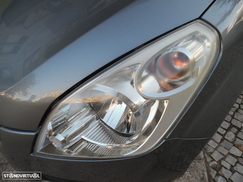 Suzuki Splash 1.0 GLS - 21