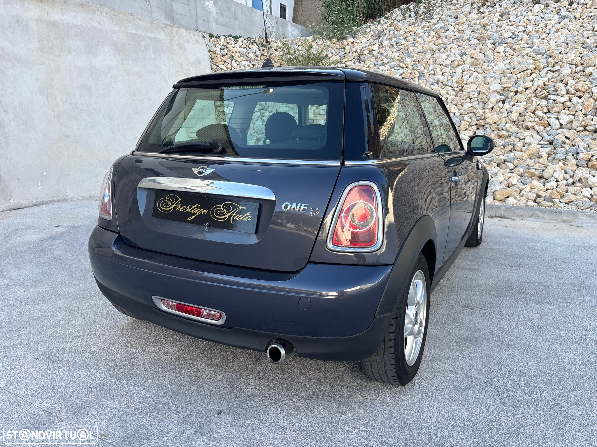 MINI 3 Portas Cooper D - 16