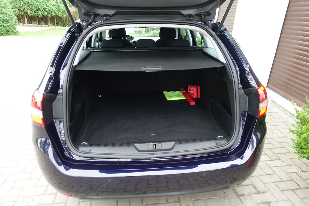 Peugeot 308 1.5 BlueHDi Active S&S - 32