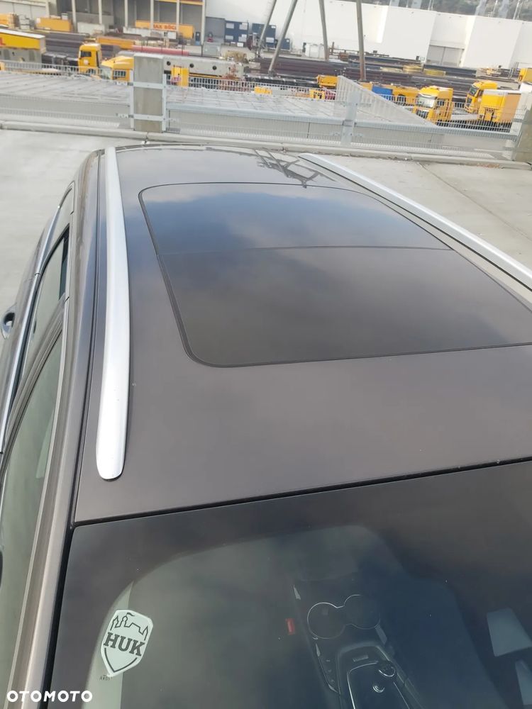 Ford Mondeo 2.0 TDCi Start-Stopp Titanium - 36