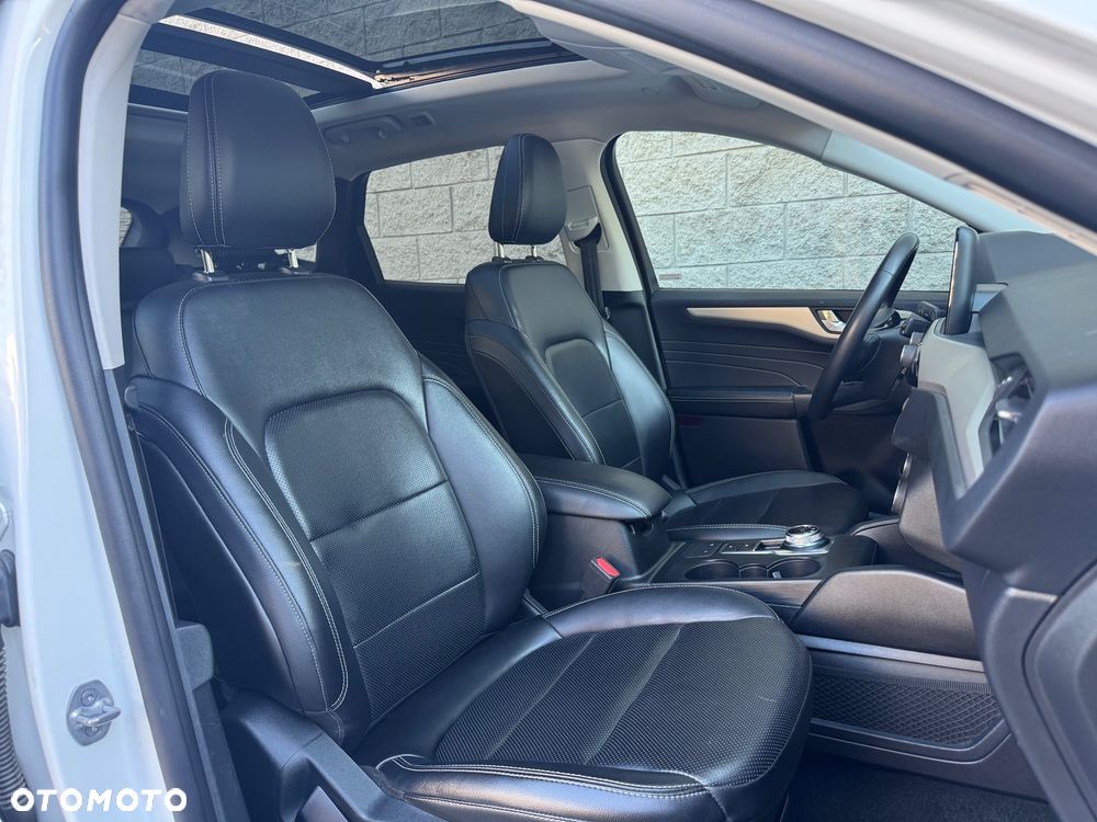 Ford Escape - 34